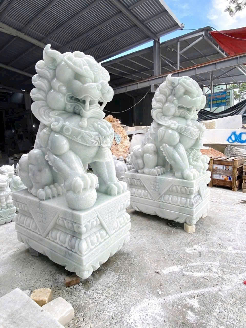 Kỳ lân đá cẩm thạch (Trắng)